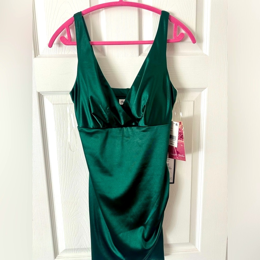 emerald sundae green mini dress